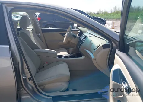 2013 Nissan Altima 2.5 S z USA, uszkodzony, nr VIN 1N4AL3AP9DC902973